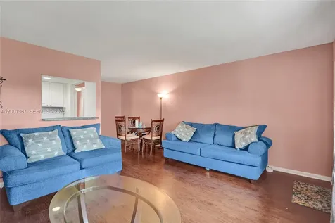511 Fanshaw M Boca Raton FL 33434