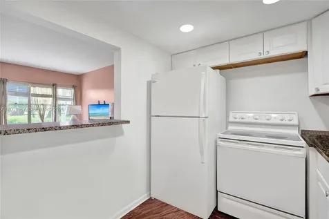 511 Fanshaw M Boca Raton FL 33434
