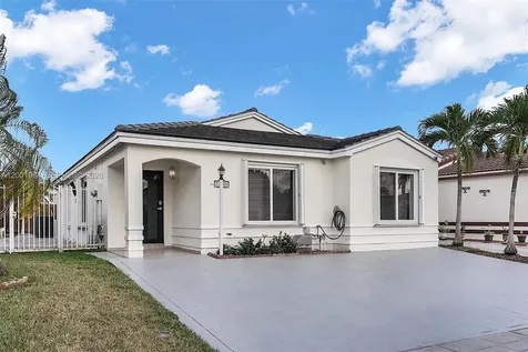 17403 SW 142nd Place Miami FL 33177