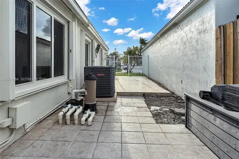 17403 SW 142nd Place Miami FL 33177