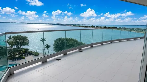 175 SE 25 Road Miami FL 33129