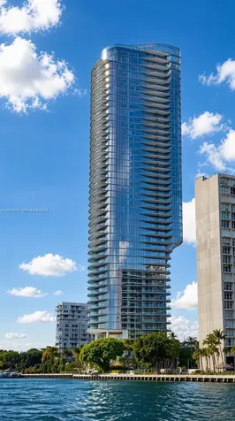 175 SE 25 Road Miami FL 33129