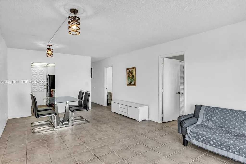 200 S Birch Road Fort Lauderdale FL 33316