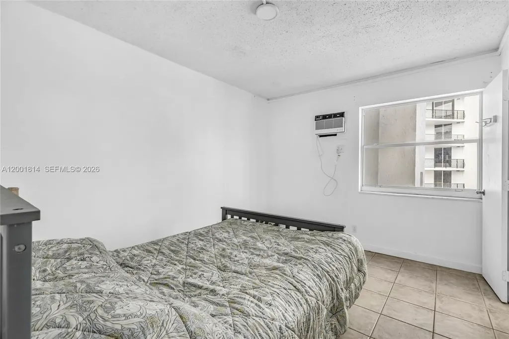 200 S Birch Road Fort Lauderdale FL 33316