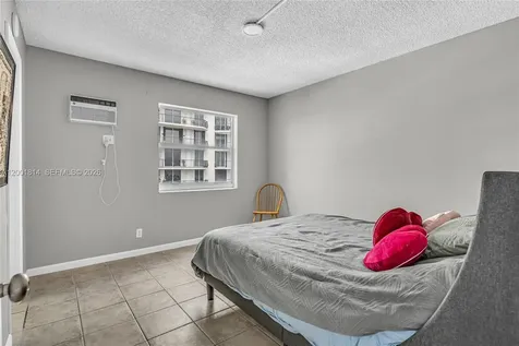 200 S Birch Road Fort Lauderdale FL 33316