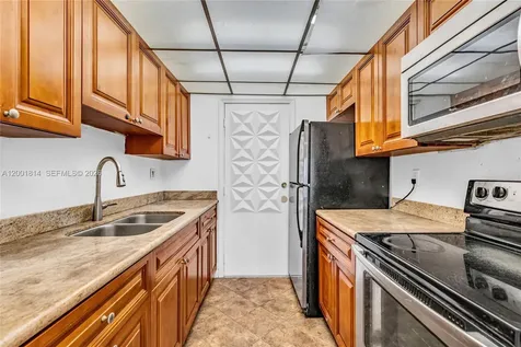 200 S Birch Road Fort Lauderdale FL 33316