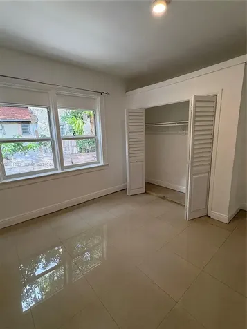 1560 NW 25th Avenue Miami FL 33125