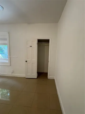 1560 NW 25th Avenue Miami FL 33125
