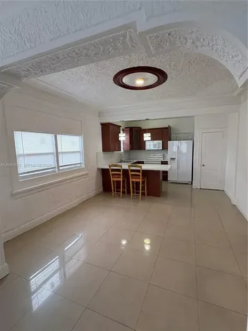 1560 NW 25th Avenue Miami FL 33125