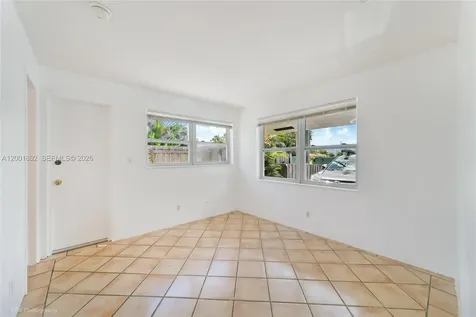 924 NE 17th Terrace Fort Lauderdale FL 33304