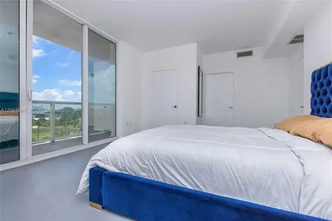 244 Biscayne Boulevard Miami FL 33132