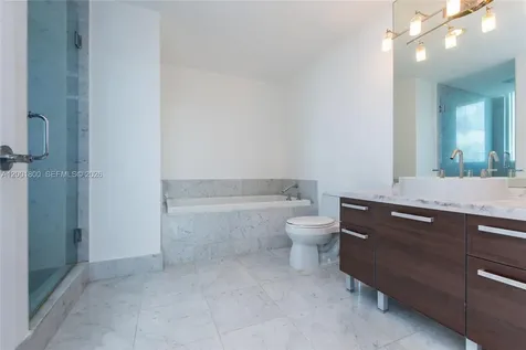 244 Biscayne Boulevard Miami FL 33132