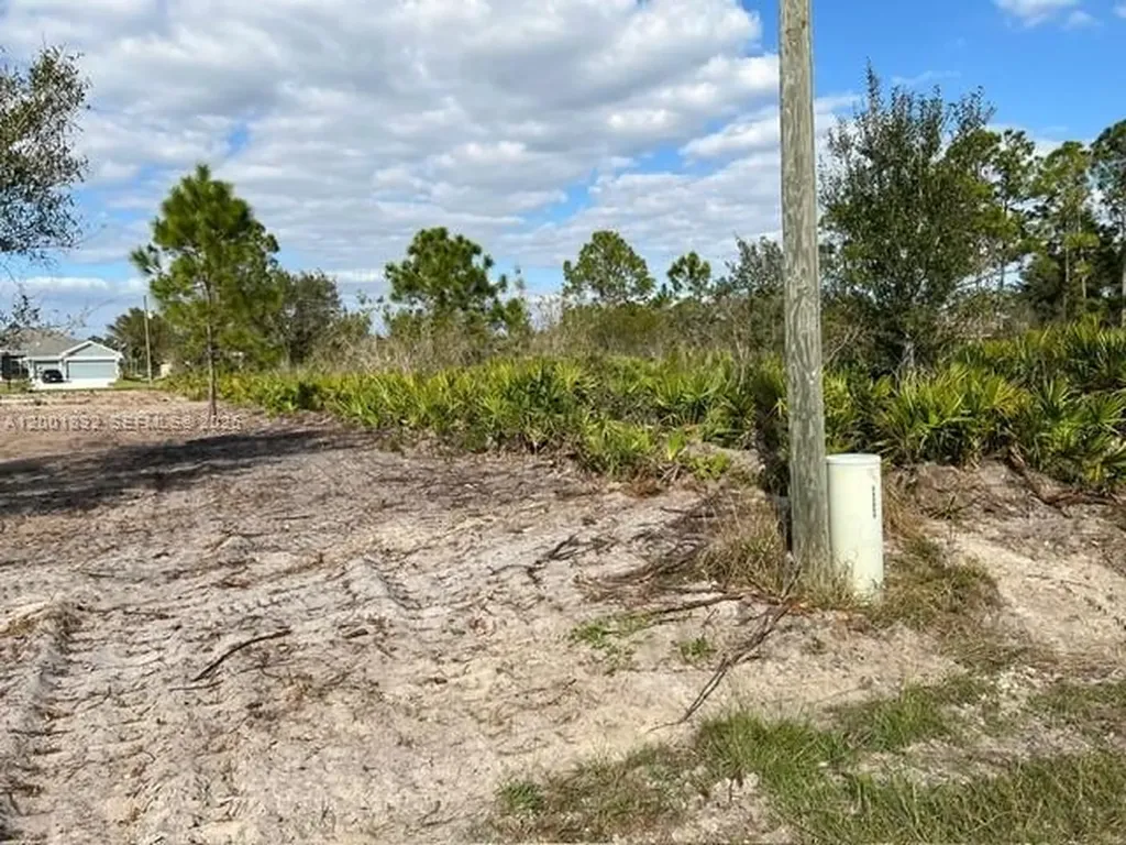 2708 38 Street W Lehigh Acres FL 33971