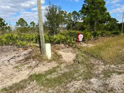 2708 38 Street W Lehigh Acres FL 33971