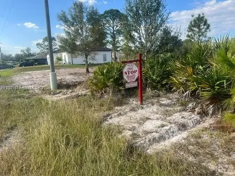 2708 38 Street W Lehigh Acres FL 33971
