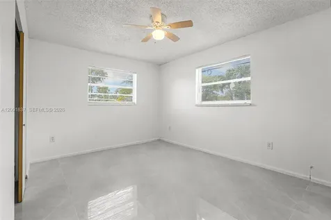 7491 Hope Street Hollywood FL 33024