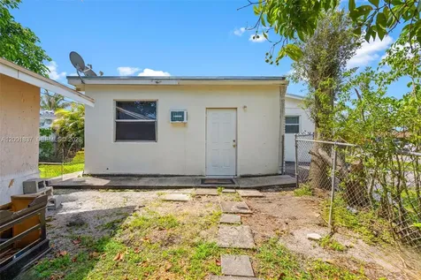 7491 Hope Street Hollywood FL 33024