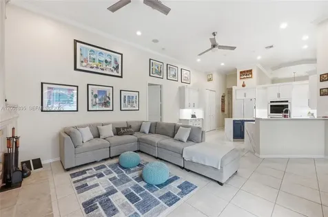 6113 NW 53rd Circle Coral Springs FL 33067