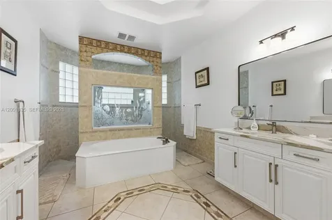 6113 NW 53rd Circle Coral Springs FL 33067