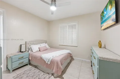 6113 NW 53rd Circle Coral Springs FL 33067
