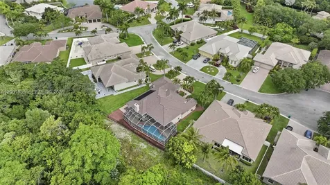 6113 NW 53rd Circle Coral Springs FL 33067