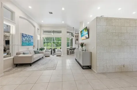 6113 NW 53rd Circle Coral Springs FL 33067