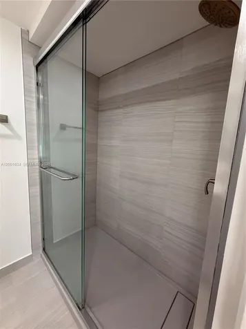 200 Lakeview Drive Weston FL 33326