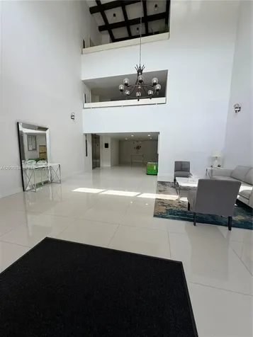 200 Lakeview Drive Weston FL 33326