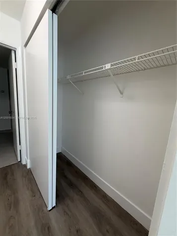 200 Lakeview Drive Weston FL 33326