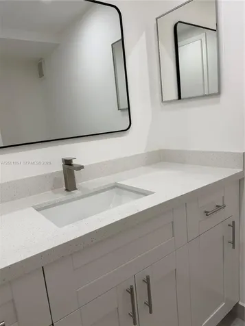 200 Lakeview Drive Weston FL 33326