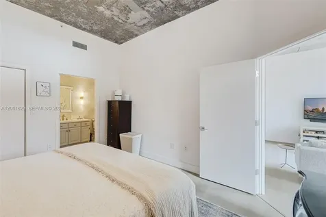2001 Biscayne Boulevard Miami FL 33137
