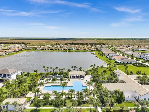 4996 Corrado Avenue Ave Maria FL 34142