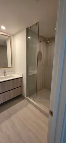77 SE 5th Street Miami FL 33131