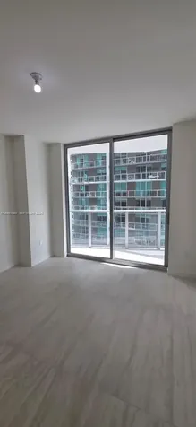 77 SE 5th Street Miami FL 33131