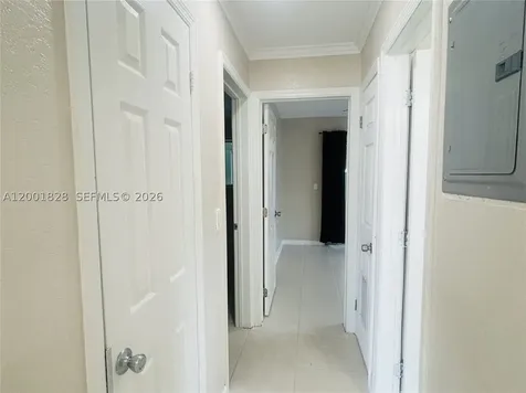 131 NW 57th Street Oakland Park FL 33309
