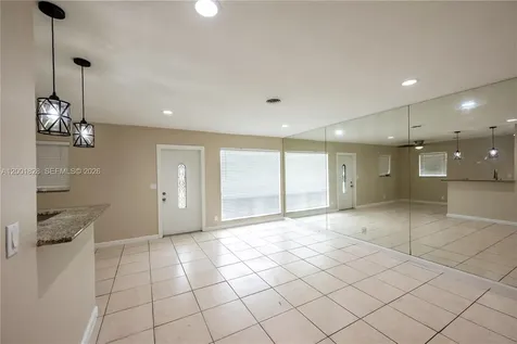 131 NW 57th Street Oakland Park FL 33309