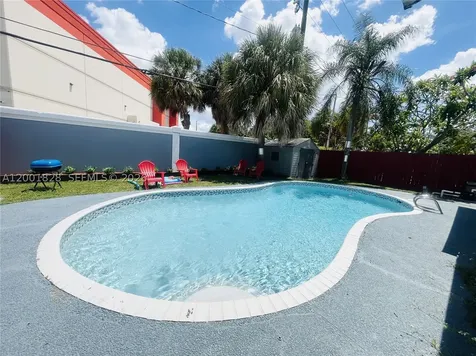 131 NW 57th Street Oakland Park FL 33309