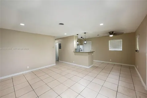 131 NW 57th Street Oakland Park FL 33309