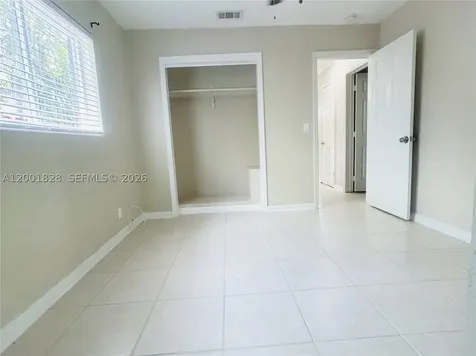 131 NW 57th Street Oakland Park FL 33309