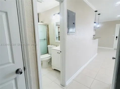 131 NW 57th Street Oakland Park FL 33309