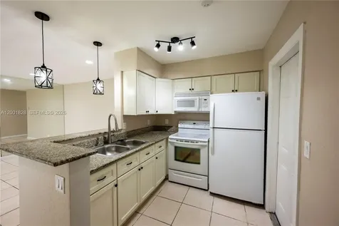 131 NW 57th Street Oakland Park FL 33309