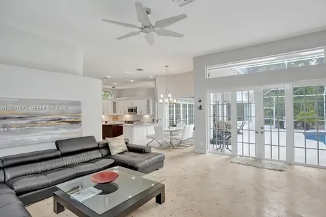 9724 NW 66th Place Parkland FL 33076