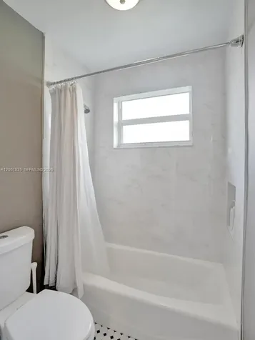 9724 NW 66th Place Parkland FL 33076