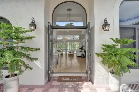 9724 NW 66th Place Parkland FL 33076