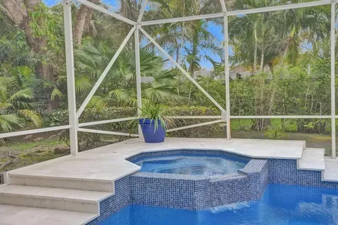 9724 NW 66th Place Parkland FL 33076