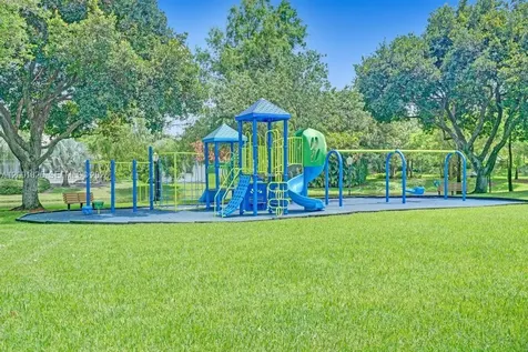 9724 NW 66th Place Parkland FL 33076