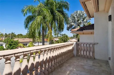 1008 Mandarin Isle Fort Lauderdale FL 33315