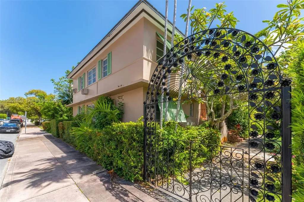 28 Almeria Avenue Coral Gables FL 33134
