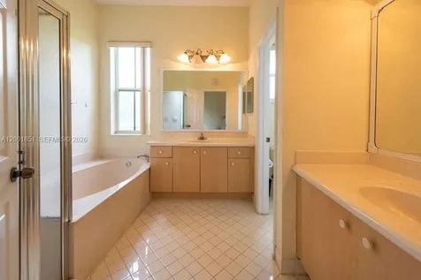 1006 Sunflower Circle Weston FL 33327