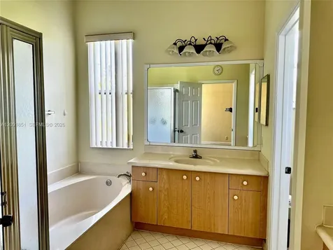 1006 Sunflower Circle Weston FL 33327